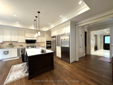 Photo 8 at 64 Montressor Drive, Windfields, Toronto