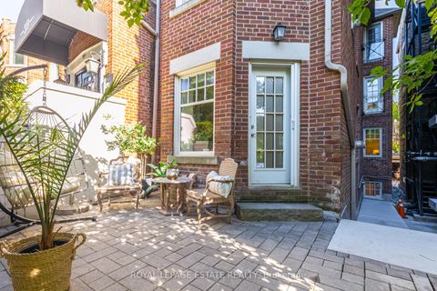 Photo 3 at 1D - 319 Lonsdale Road, Casa Loma, Toronto