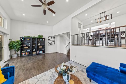 Photo 12 at 62 - 109 Jenny Wren Way, Hillcrest Village, Toronto