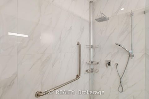 Photo 19 at 18 Gosling Road, Maple, Vaughan