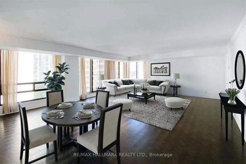 Photo 7 at Ph10 - 447 Walmer Road, Forest Hill South, Toronto