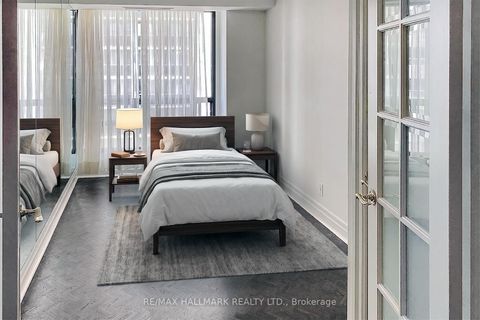 Photo 10 at Ph10 - 447 Walmer Road, Forest Hill South, Toronto