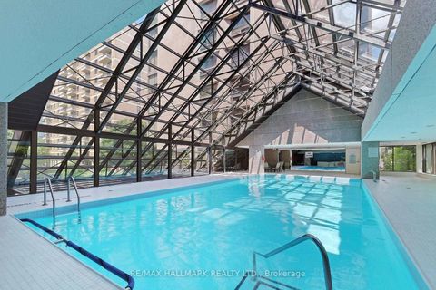Photo 16 at Ph10 - 447 Walmer Road, Forest Hill South, Toronto