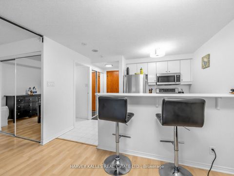 Photo 23 at 705 - 10 Yonge Street, Waterfront Communities C1, Toronto