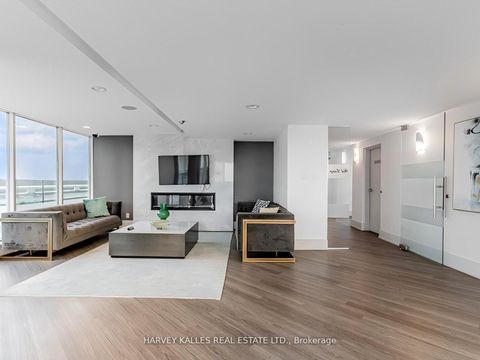 Photo 37 at 705 - 10 Yonge Street, Waterfront Communities C1, Toronto