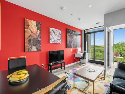 Photo 4 at 703 - 250 Lawrence Avenue W, Lawrence Park North, Toronto