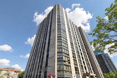 Photo 2 at 501 - 5 Kenneth Avenue, Willowdale East, Toronto