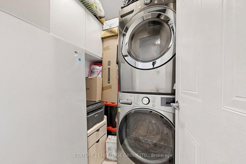 Photo 27 at 501 - 5 Kenneth Avenue, Willowdale East, Toronto