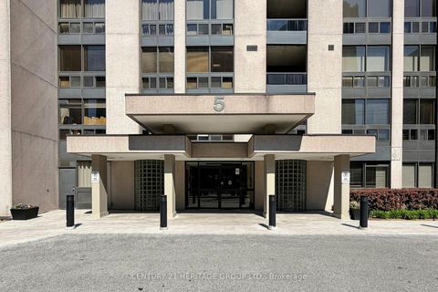 Photo 46 at 501 - 5 Kenneth Avenue, Willowdale East, Toronto