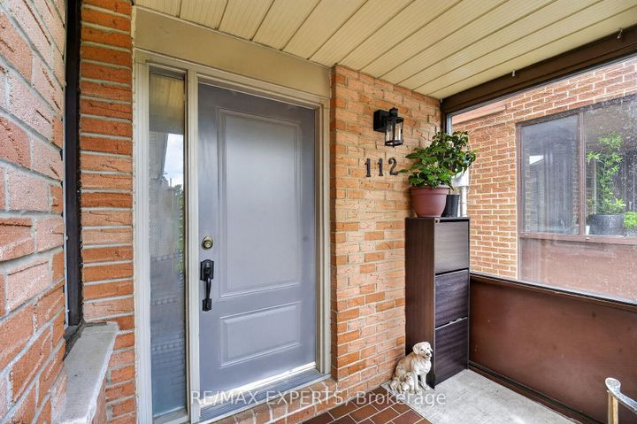 Photo 4 at 112 Andrea Lane, East Woodbridge, Vaughan