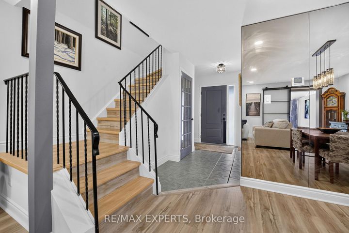 Photo 7 at 112 Andrea Lane, East Woodbridge, Vaughan