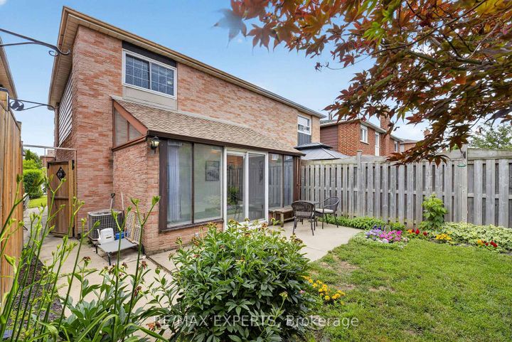 Photo 41 at 112 Andrea Lane, East Woodbridge, Vaughan