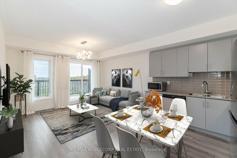 Photo 2 at 22 - 39 John Perkins Bull Drive, CFB, Toronto