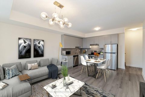 Photo 4 at 22 - 39 John Perkins Bull Drive, CFB, Toronto