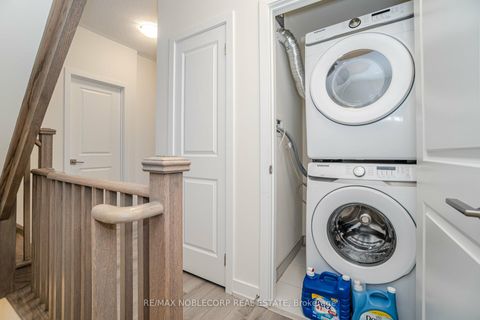 Photo 22 at 22 - 39 John Perkins Bull Drive, CFB, Toronto