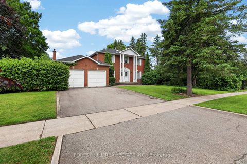 Photo 3 at 157 East Humber Drive, King City, King