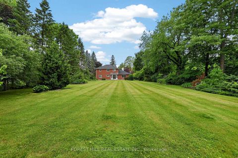 Photo 9 at 157 East Humber Drive, King City, King