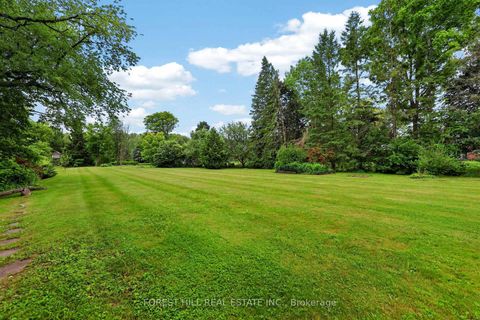 Photo 10 at 157 East Humber Drive, King City, King