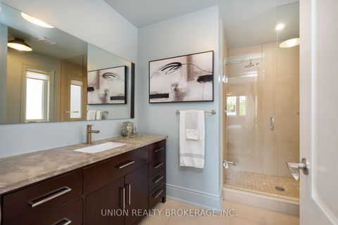 Photo 17 at 174 Woodmount Avenue, East York, Toronto