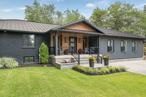Photo 2 at 223A Hickory Lane, Bayshore, Barrie