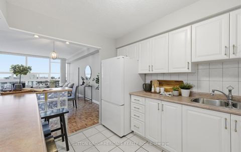 Photo 11 at PH07 - 3380 Eglinton Avenue E, Scarborough Village, Toronto