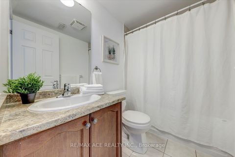 Photo 17 at 43 Kawneer Terrace, Dorset Park, Toronto