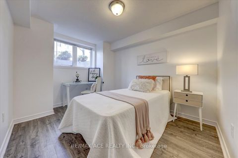 Photo 30 at 43 Kawneer Terrace, Dorset Park, Toronto