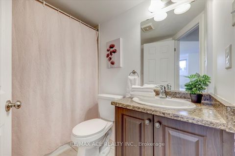 Photo 32 at 43 Kawneer Terrace, Dorset Park, Toronto