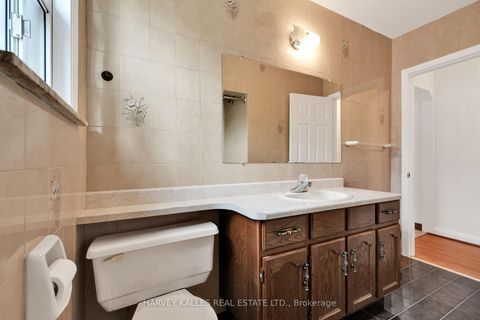 Photo 13 at 61 Abitibi Avenue, Newtonbrook East, Toronto