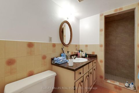 Photo 26 at 61 Abitibi Avenue, Newtonbrook East, Toronto