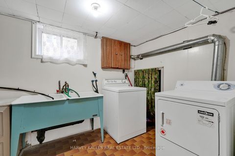 Photo 28 at 61 Abitibi Avenue, Newtonbrook East, Toronto