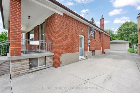 Photo 29 at 61 Abitibi Avenue, Newtonbrook East, Toronto