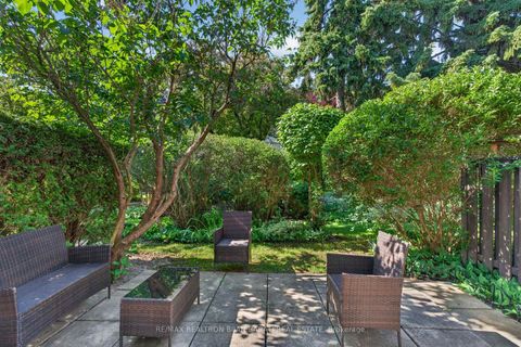 Photo 1 at 79 Scenic Mill Way, Windfields, Toronto