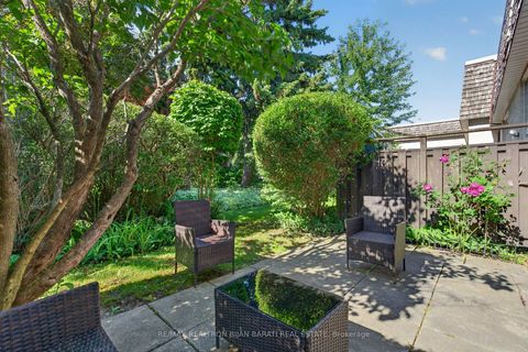Photo 2 at 79 Scenic Mill Way, Windfields, Toronto