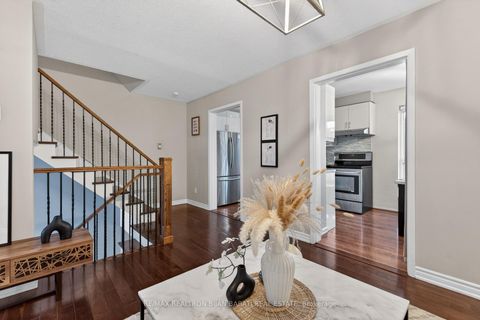 Photo 19 at 79 Scenic Mill Way, Windfields, Toronto