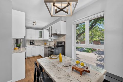 Photo 21 at 79 Scenic Mill Way, Windfields, Toronto