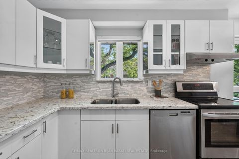 Photo 22 at 79 Scenic Mill Way, Windfields, Toronto