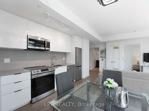 Photo 9 at 713 - 50 Power Street, Moss Park, Toronto