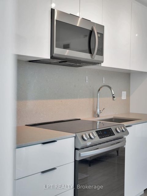 Photo 12 at 713 - 50 Power Street, Moss Park, Toronto