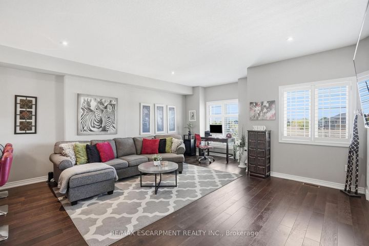 Photo 17 at 27 Crossings Way, Rural Glanbrook, Hamilton