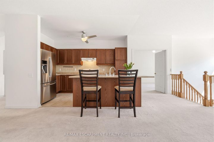 Photo 16 at 40 - 4400 MILLCROFT PARK Drive, Rose, Burlington