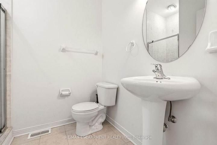 Photo 22 at 40 - 4400 MILLCROFT PARK Drive, Rose, Burlington