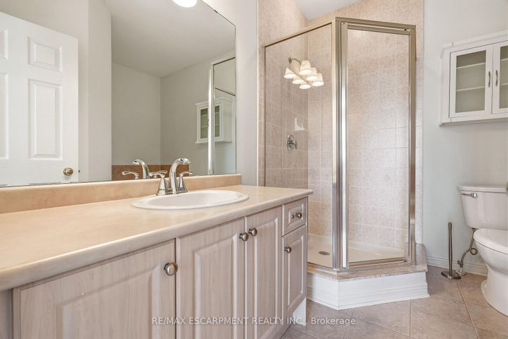 Photo 26 at 40 - 4400 MILLCROFT PARK Drive, Rose, Burlington