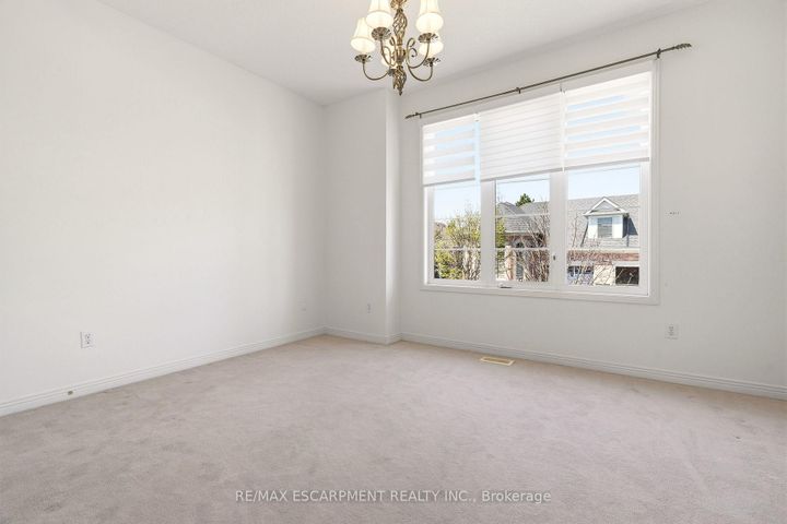 Photo 28 at 40 - 4400 MILLCROFT PARK Drive, Rose, Burlington