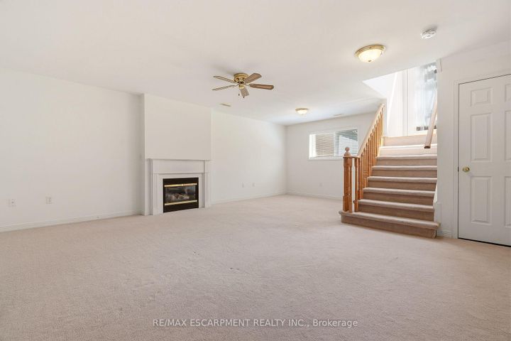Photo 32 at 40 - 4400 MILLCROFT PARK Drive, Rose, Burlington