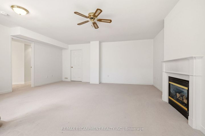 Photo 34 at 40 - 4400 MILLCROFT PARK Drive, Rose, Burlington