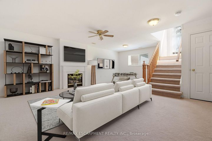 Photo 37 at 40 - 4400 MILLCROFT PARK Drive, Rose, Burlington