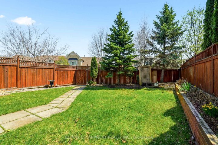 Photo 42 at 40 - 4400 MILLCROFT PARK Drive, Rose, Burlington