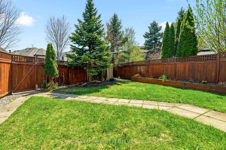 Photo 45 at 40 - 4400 MILLCROFT PARK Drive, Rose, Burlington
