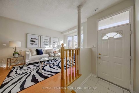 Photo 1 at 612 - 28 Rosebank Drive, Malvern, Toronto